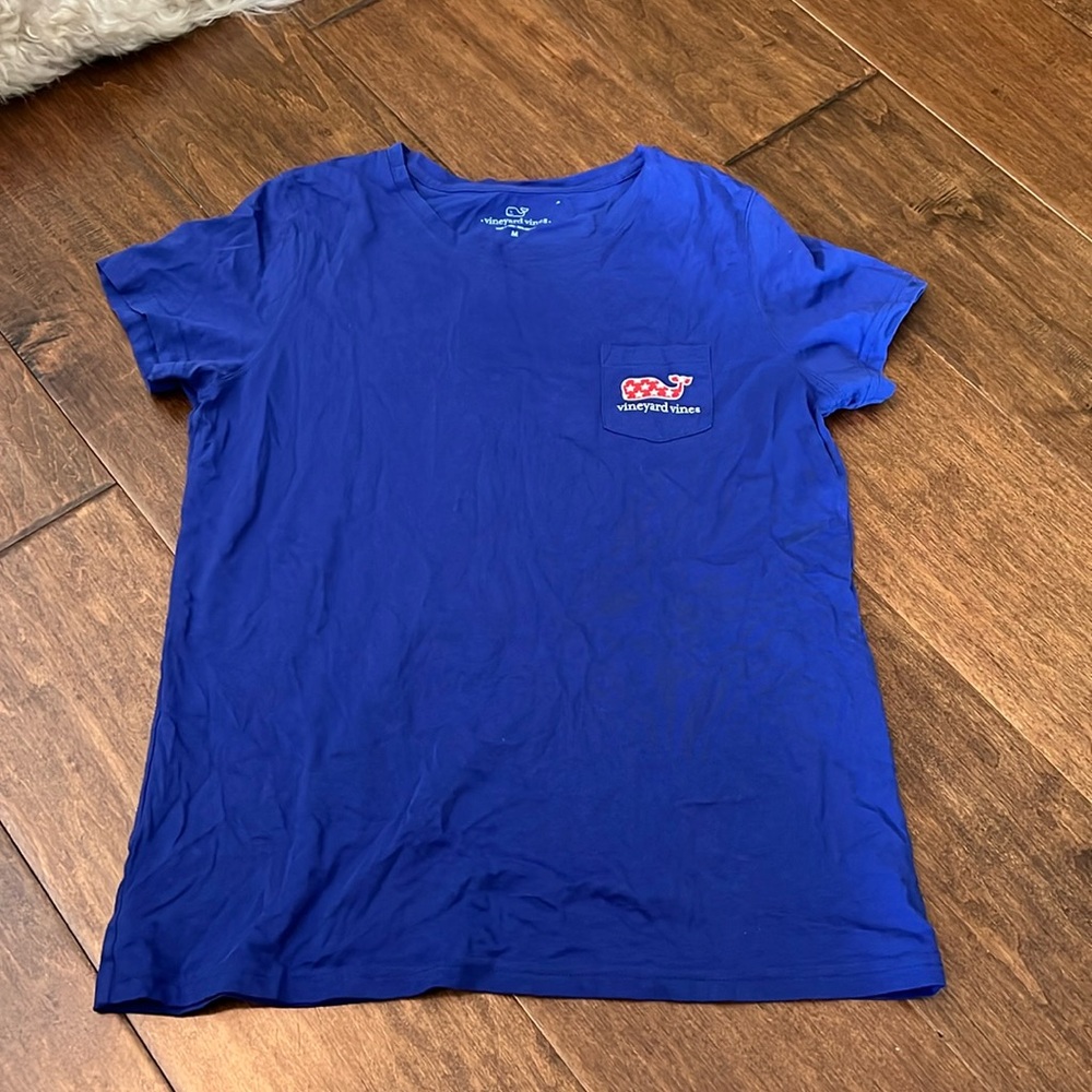 Vineyard vines T-shirt